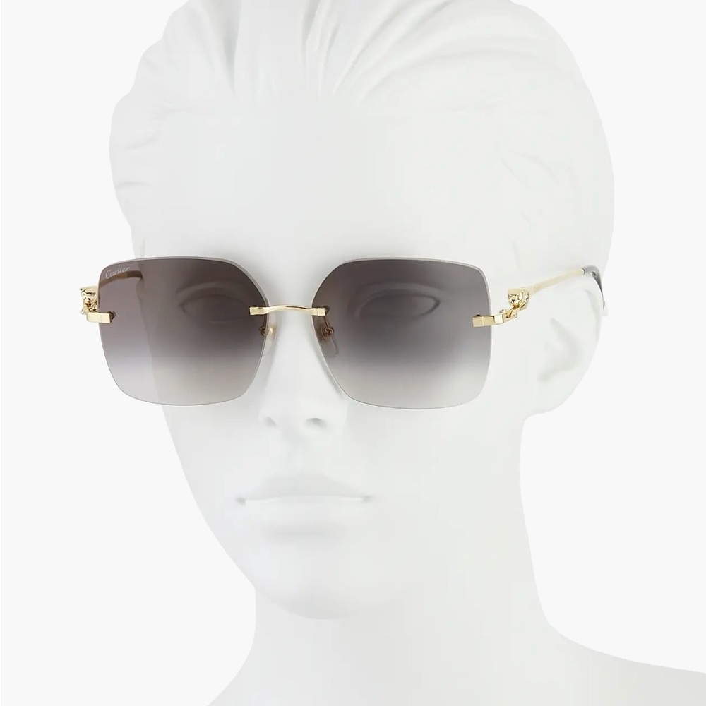 Cartier
Panthère Classic 24-Carat Gold 60MM
Square Sunglasses - Picture 14 of 16